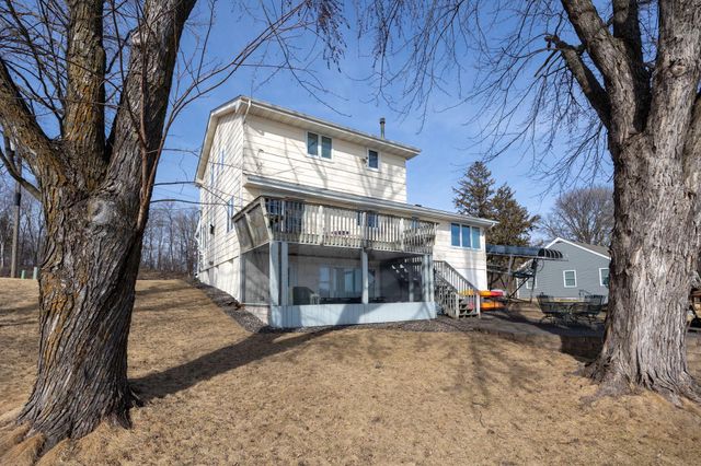 6825 N Shore Drive, Greenfield, MN 55373