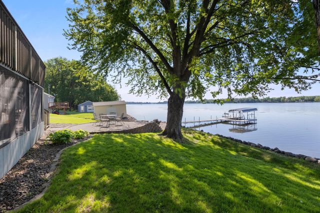 6825 N Shore Drive, Greenfield, MN 55373