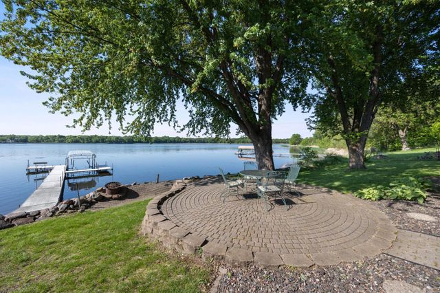 6825 N Shore Drive, Greenfield, MN 55373