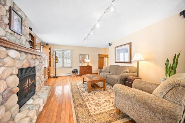 6825 N Shore Drive, Greenfield, MN 55373