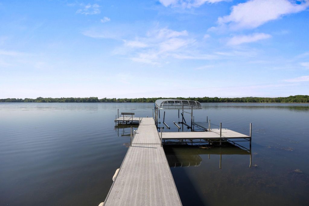 6825 N Shore Drive, Greenfield, MN 55373 — photo 2