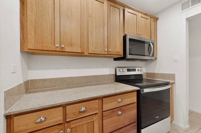 601 San Mateo 27, Santa Fe, NM 87505