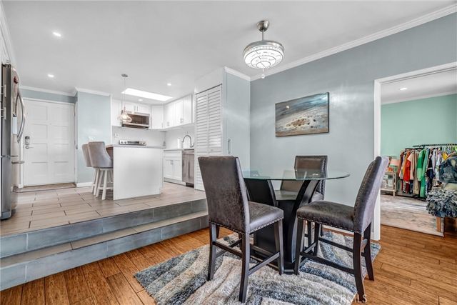 2575 E 19th Street 36, Signal Hill, CA 90755