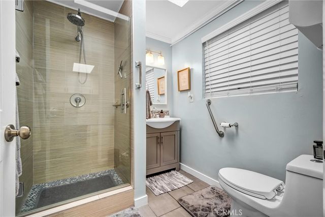 2575 E 19th Street 36, Signal Hill, CA 90755
