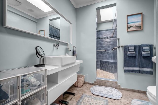 2575 E 19th Street 36, Signal Hill, CA 90755