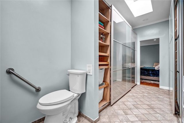 2575 E 19th Street 36, Signal Hill, CA 90755