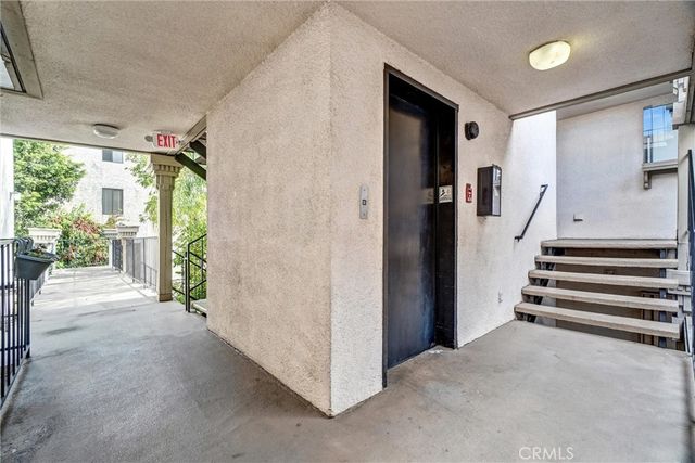 2575 E 19th Street 36, Signal Hill, CA 90755