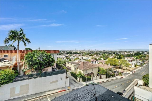 2575 E 19th Street 36, Signal Hill, CA 90755