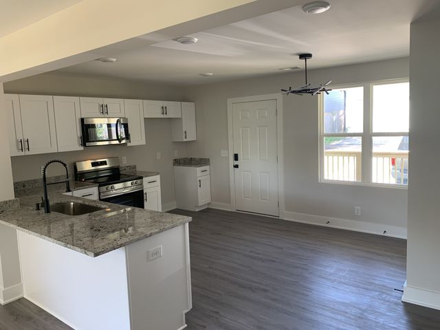 2115 Dabbs Ave, Nashville, TN 37217