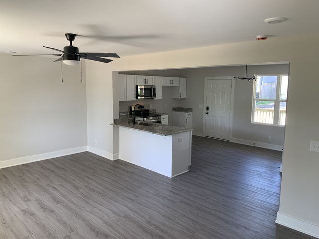 2115 Dabbs Ave, Nashville, TN 37217