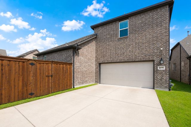 1571 Amesbury Way, Farmers Branch, TX 75234