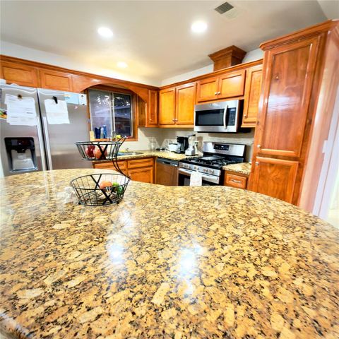 6406 Tall Willow Drive, Houston, TX 77088