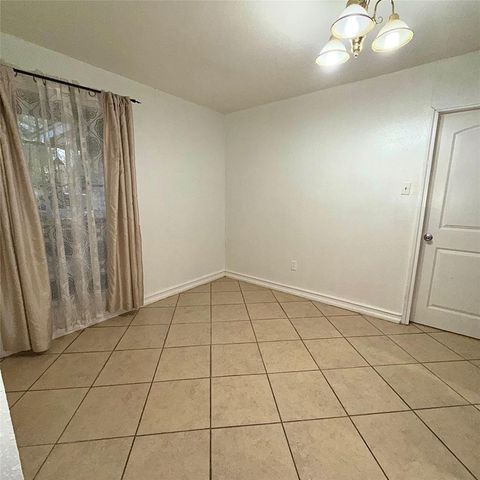 6406 Tall Willow Drive, Houston, TX 77088