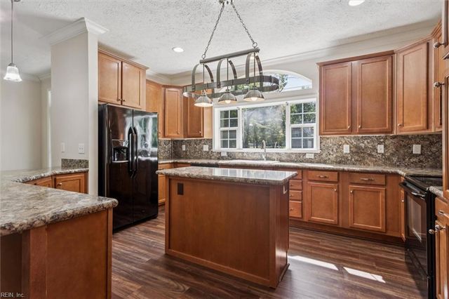 328 Wilkinson DR, Williamsburg, VA 23188