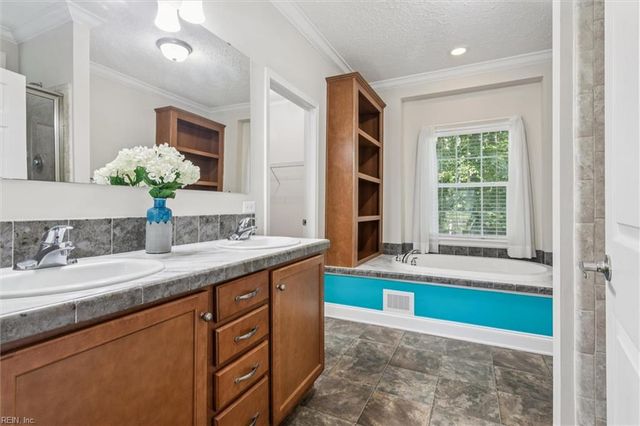 328 Wilkinson DR, Williamsburg, VA 23188