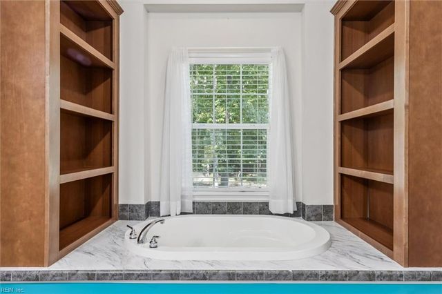 328 Wilkinson DR, Williamsburg, VA 23188