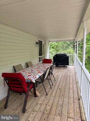 8432 SAILBOAT LN, Lusby, MD 20657