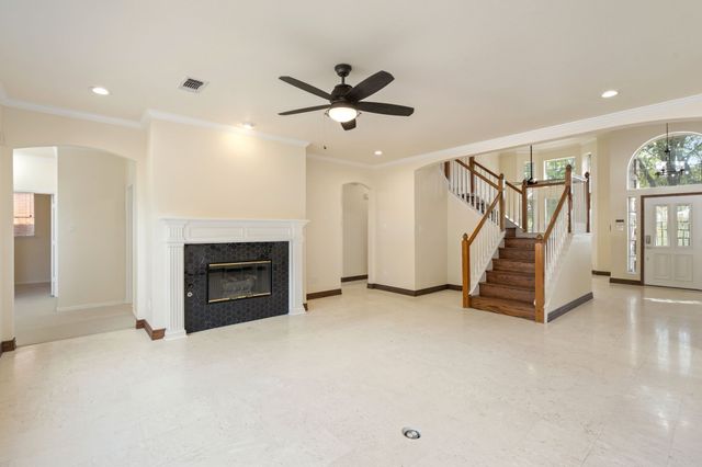 1718 Lake Bluff Drive, Garland, TX 75043
