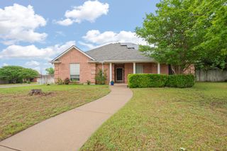 1501 Chaucer Drive, Cleburne, TX 76033