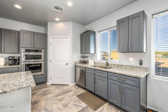 6585 W Michigan Street, Tucson, AZ 85735