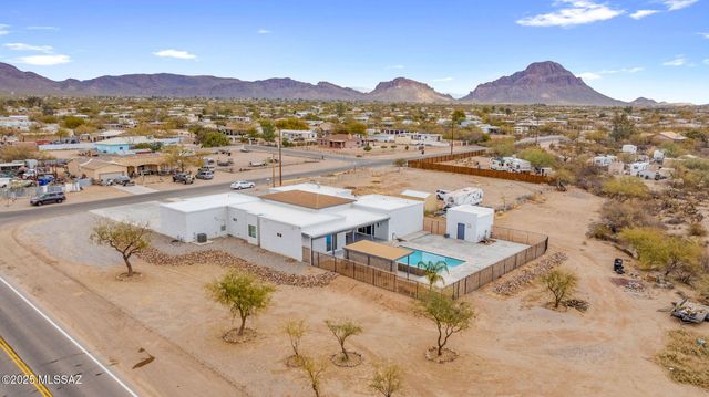 6585 W Michigan Street, Tucson, AZ 85735