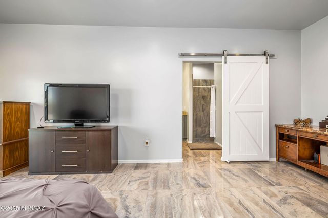 6585 W Michigan Street, Tucson, AZ 85735