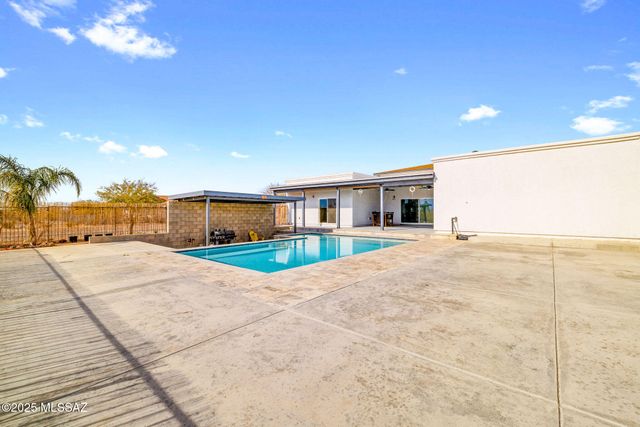 6585 W Michigan Street, Tucson, AZ 85735