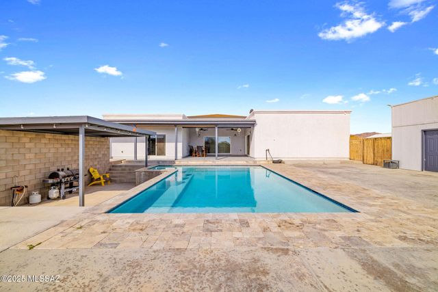 6585 W Michigan Street, Tucson, AZ 85735