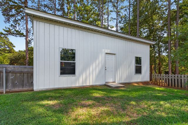10110 Stonehedge Drive, Shreveport, LA 71106