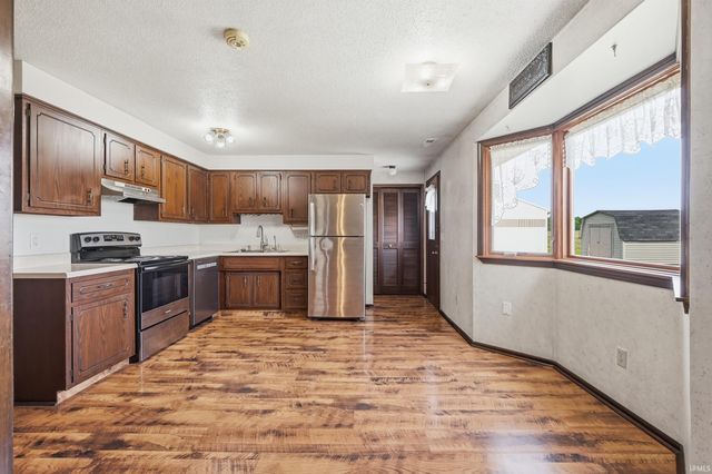 4177 US 6 Highway, Waterloo, IN 46793