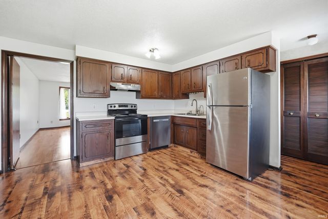 4177 US 6 Highway, Waterloo, IN 46793