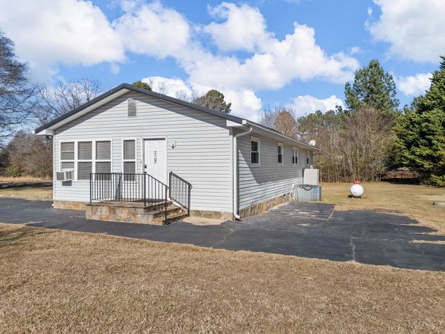 171 Barnett Road, Inman, SC 29349