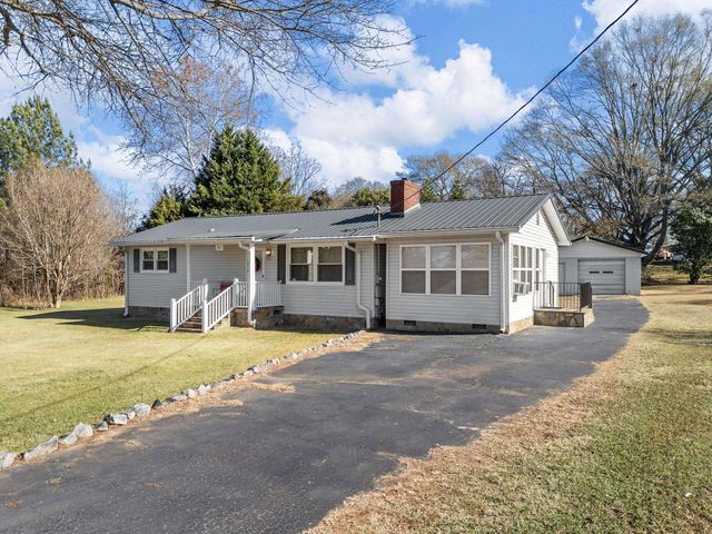 171 Barnett Road, Inman, SC 29349