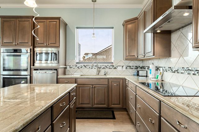 4210 Sandpiper, Galveston, TX 77554