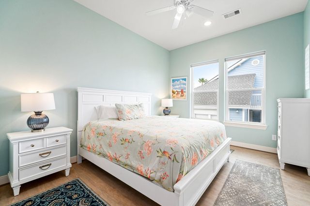 4210 Sandpiper, Galveston, TX 77554