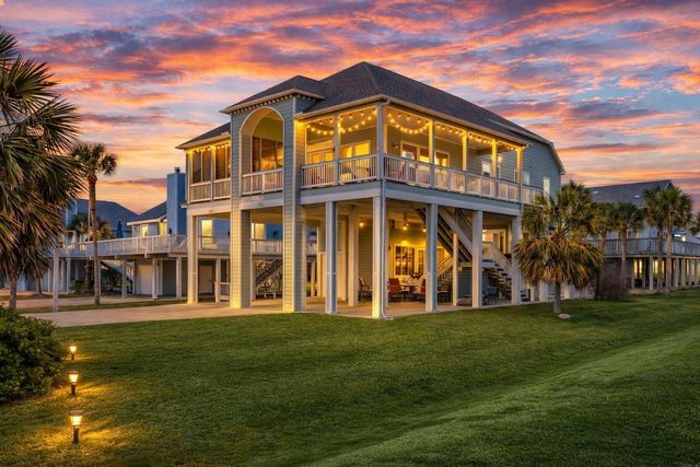 4210 Sandpiper, Galveston, TX 77554