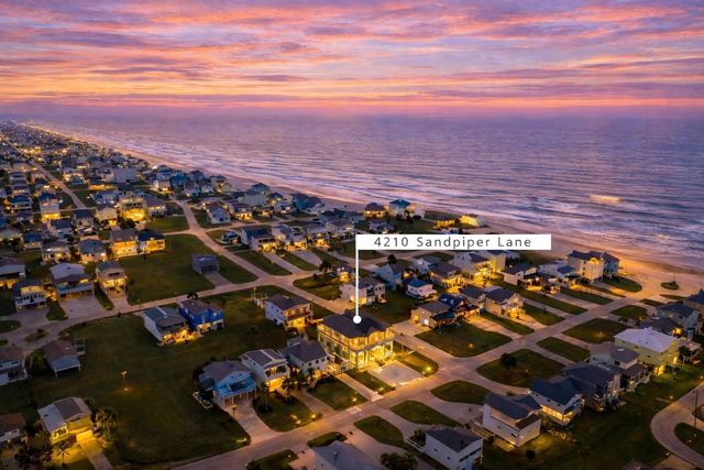 4210 Sandpiper, Galveston, TX 77554