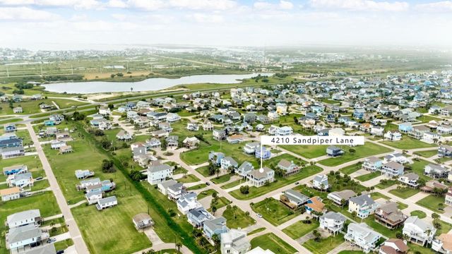 4210 Sandpiper, Galveston, TX 77554