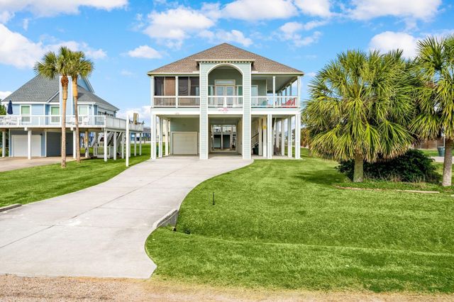 4210 Sandpiper, Galveston, TX 77554