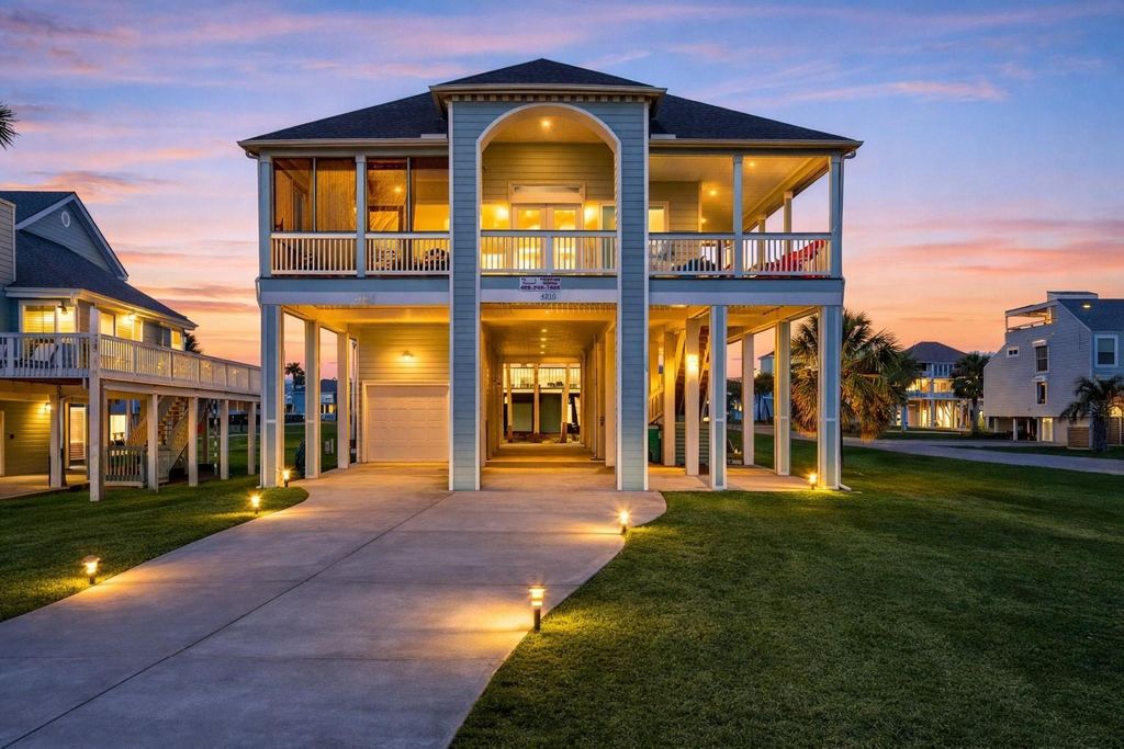 4210 Sandpiper, Galveston, TX 77554