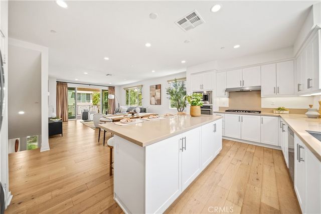168 Terrapin, Irvine, CA 92618