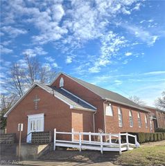 901 31st Street, Parkersburg, WV 26104