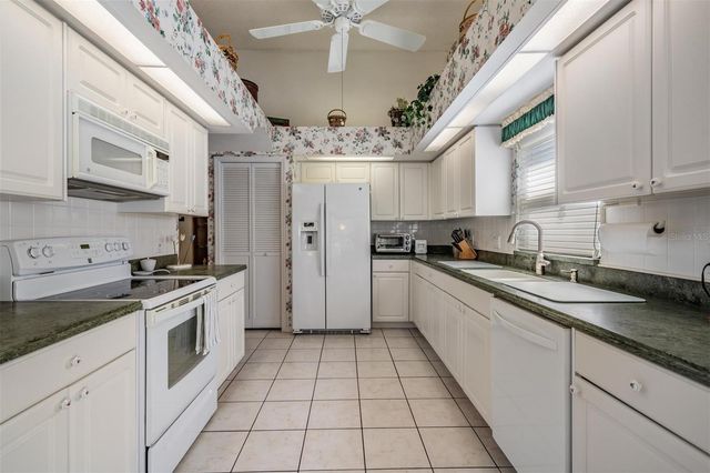 9525 SPRINGMEADOW DRIVE, New Port Richey, FL 34655