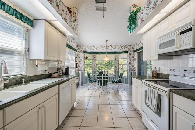 9525 SPRINGMEADOW DRIVE, New Port Richey, FL 34655