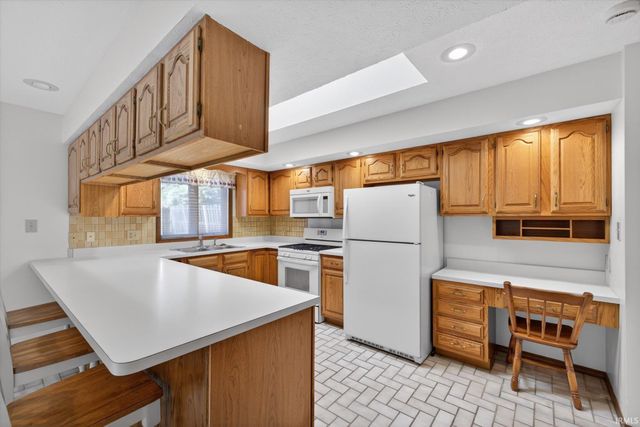 701 W Gordon Pike, Bloomington, IN 47403