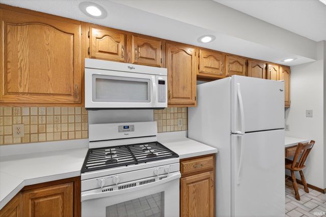 701 W Gordon Pike, Bloomington, IN 47403