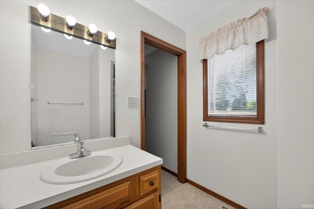 701 W Gordon Pike, Bloomington, IN 47403