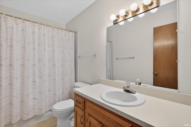 701 W Gordon Pike, Bloomington, IN 47403