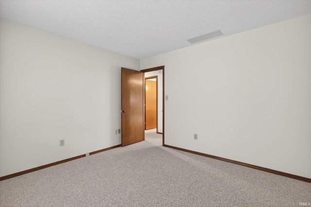 701 W Gordon Pike, Bloomington, IN 47403