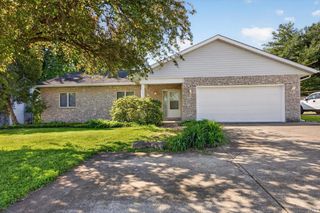 701 W Gordon Pike, Bloomington, IN 47403